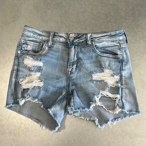 American Eagle Midi Light Wash Destroyed Denim Jean Short High Rise
